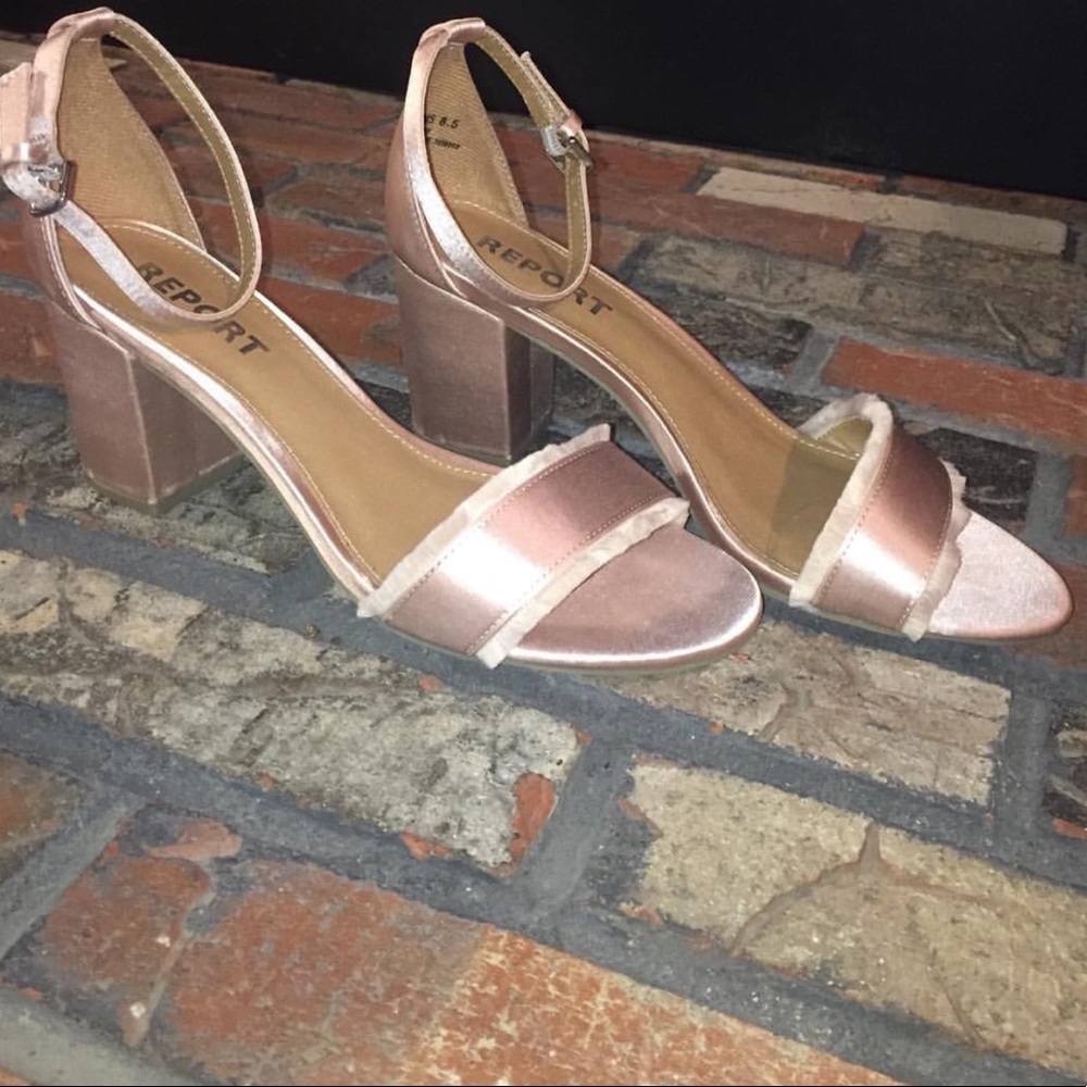BRAND NEW NORDSTROM HEELS